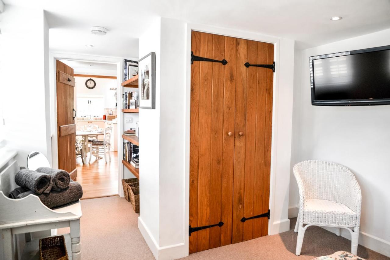 Chichester Cottage Funtington Bagian luar foto